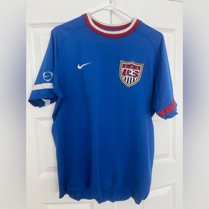 USA Soccer Jersey Vintage Crest, Size M